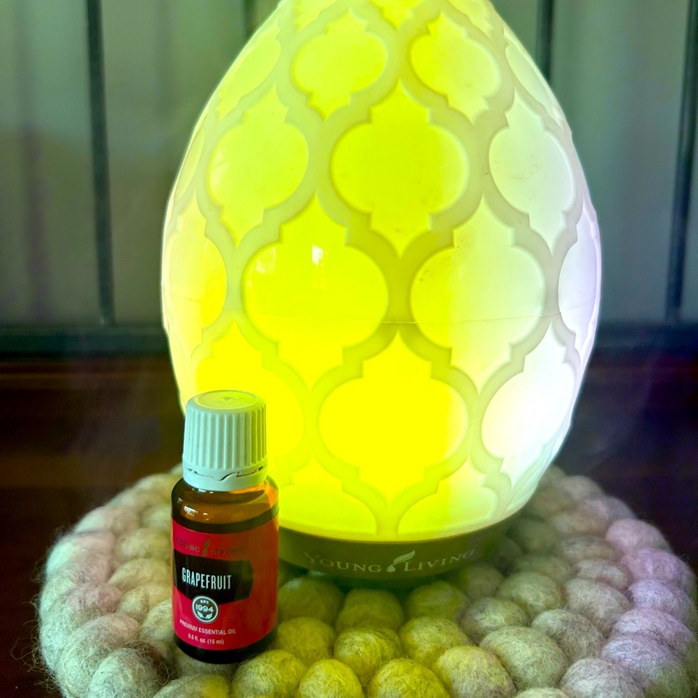 Young Living Grapefruit Essential Oil,  15 ml